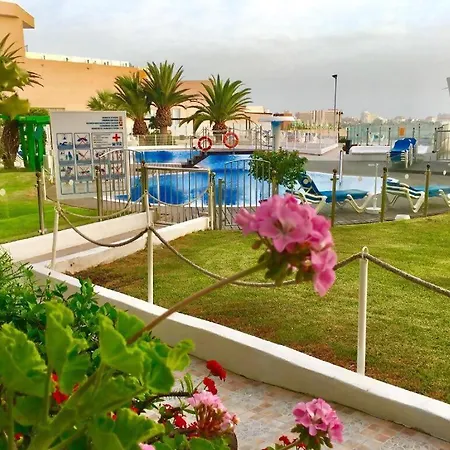 Frente Al Mar- Club Villamar *